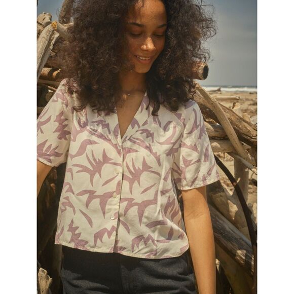 Mollusk Tops - Mollusk California Womens Aloha Shirt Top Tropical Artwork Short Sleeve S 284640